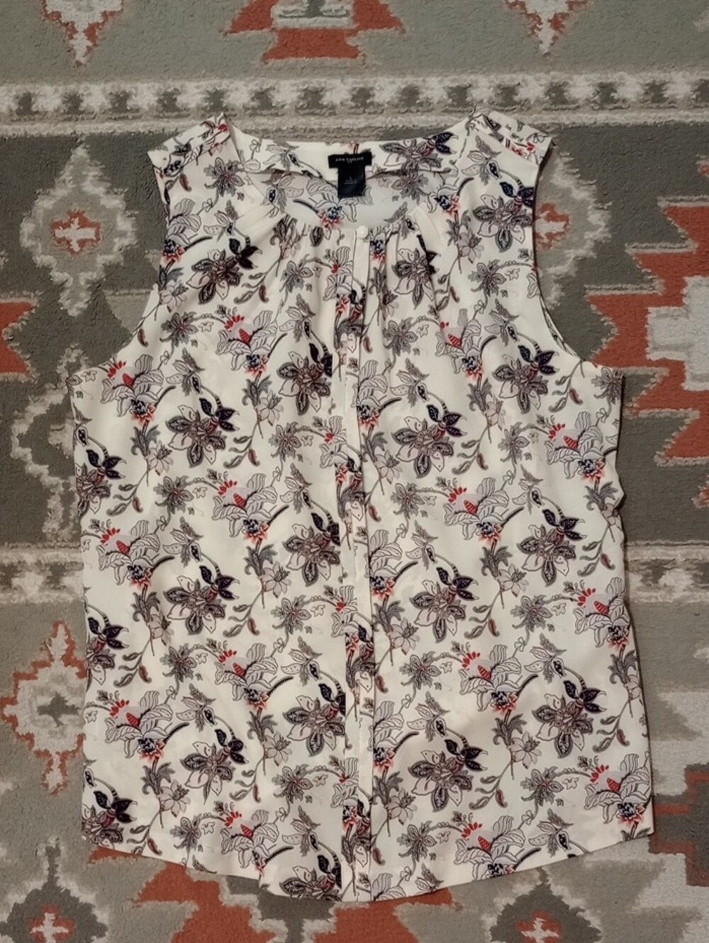 Ann Taylor Cream Floral Print Sleeveless Blouse with Navy and Blush Accents